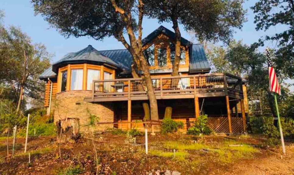 Photo of Outdoor in Shasta Lake