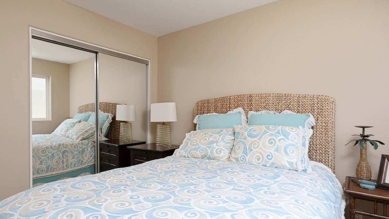 Photo of Bedroom in Pierpont Bay