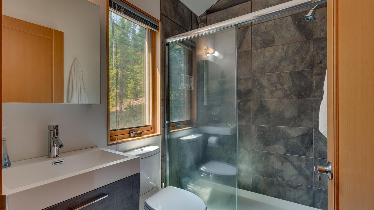 Photo of Bathroom in Tahoe Pines