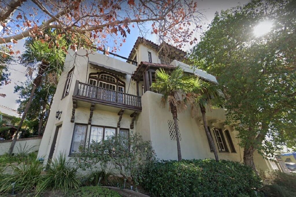 Photo of Outdoor in Hollywood Dell