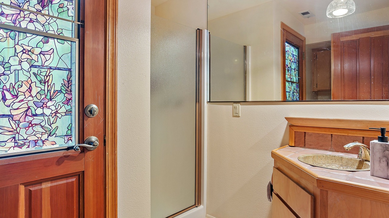 Photo of Bathroom in Marine Terrace