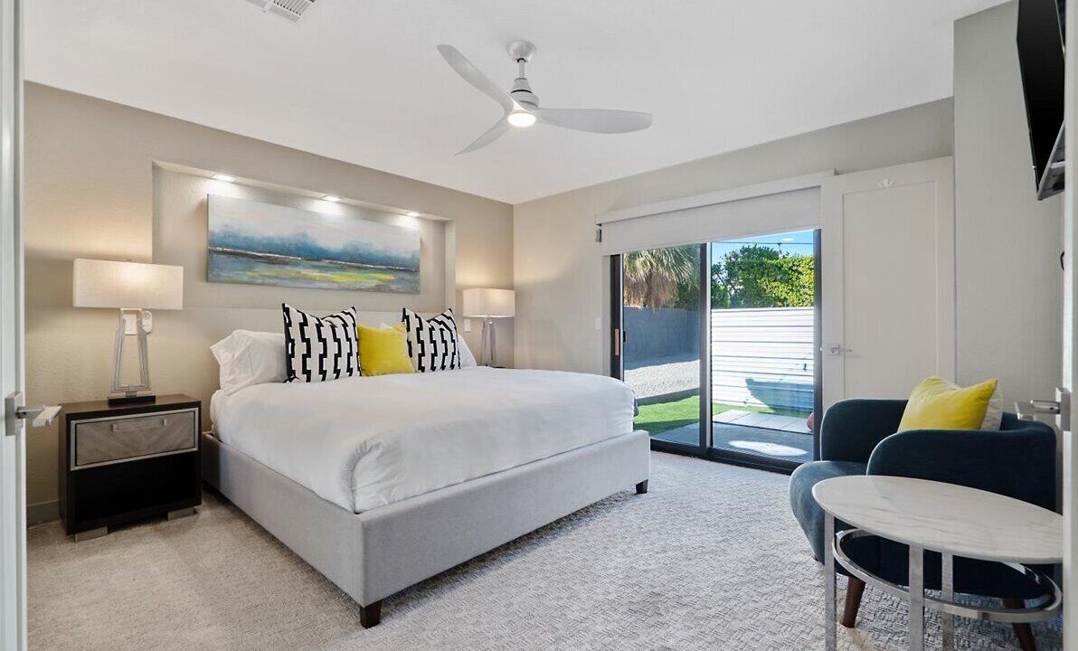 Photo of Bedroom in Racquet Club South