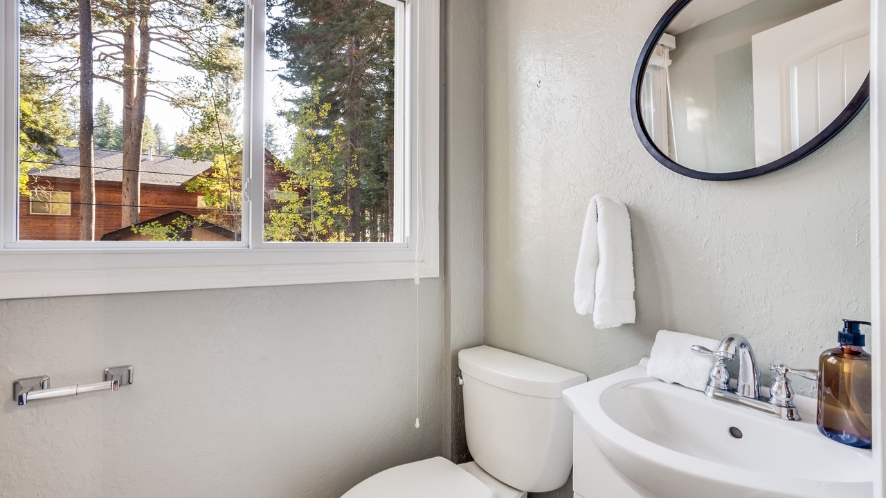 Photo of Bathroom in McKinney Estates
