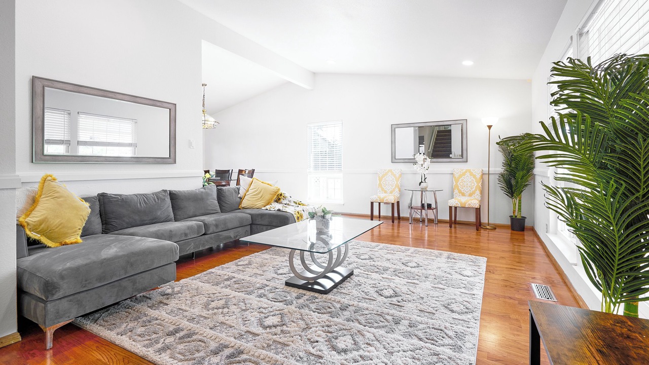 Photo of Livingroom in Pleasanton