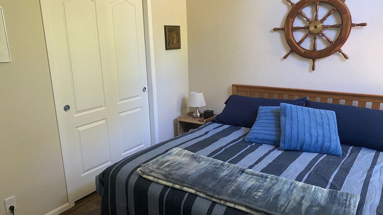 Photo of Bedroom in Crescent City