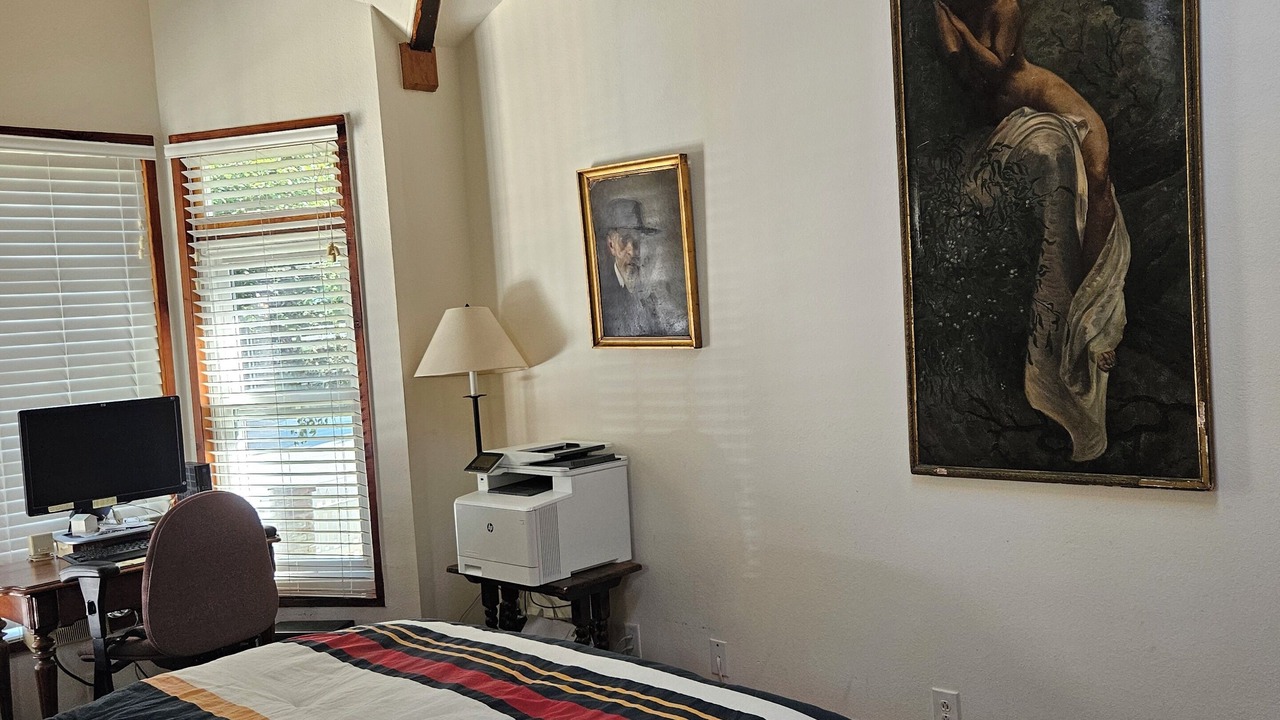 Photo of Bedroom in San Bruno