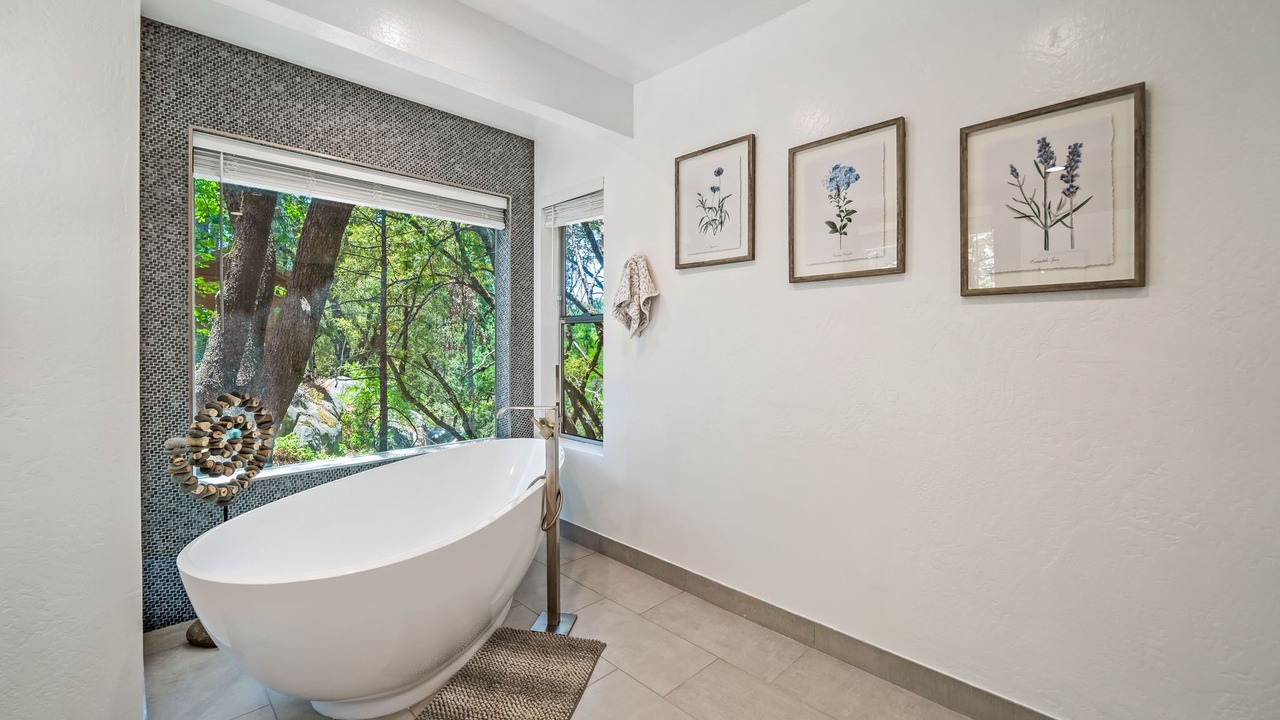 Photo of Bathroom in Oakhurst