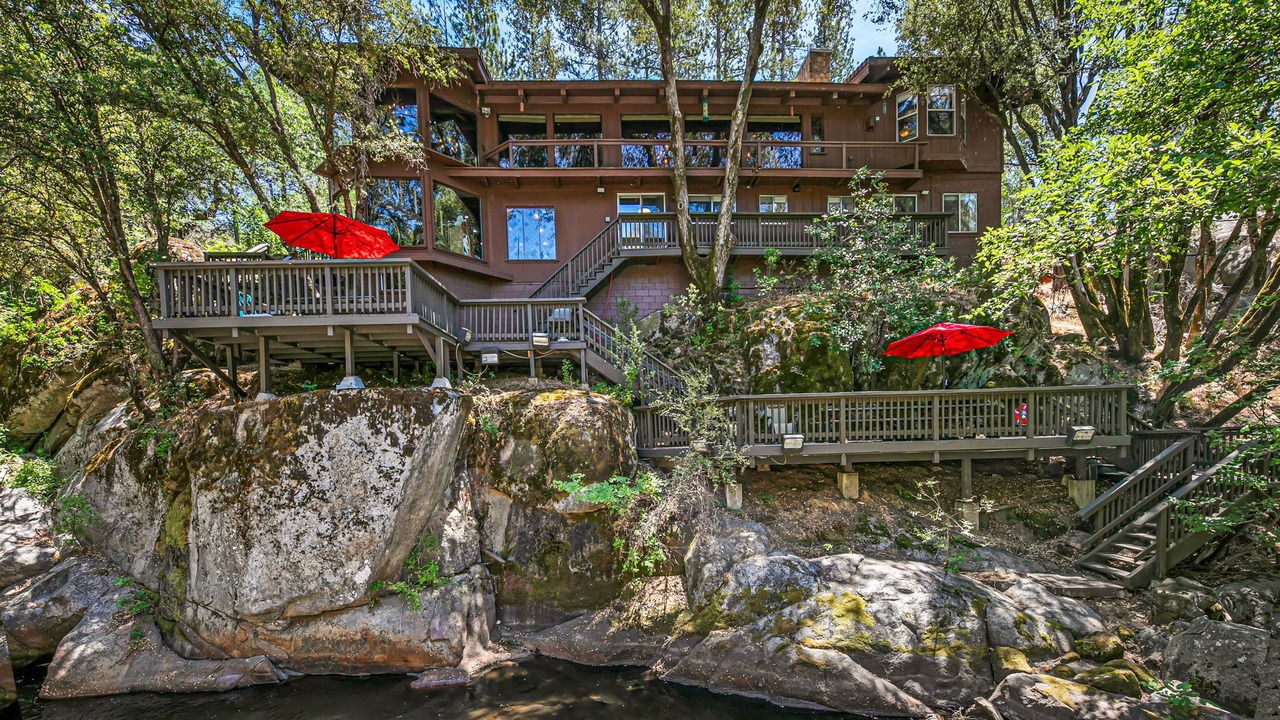 Photo of Outdoor in Oakhurst
