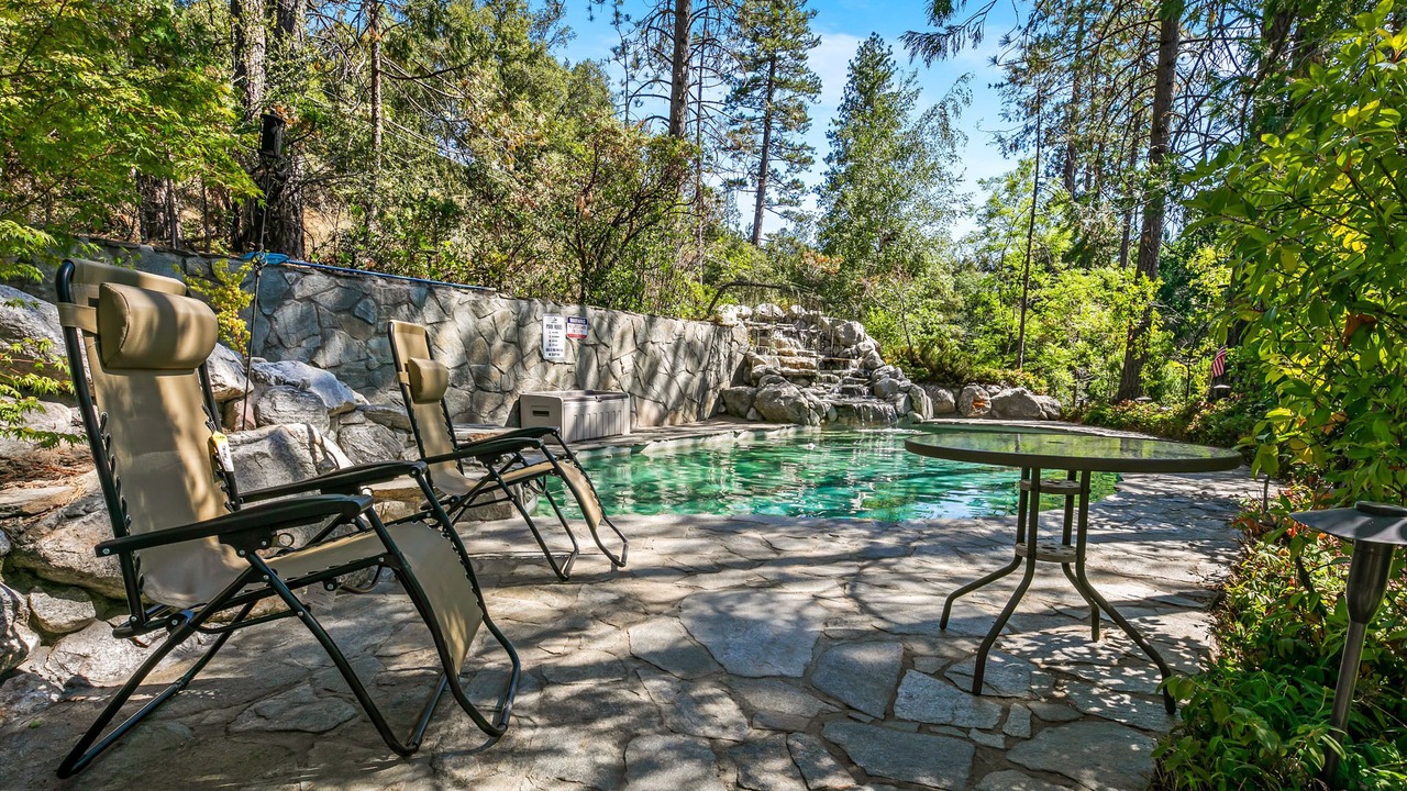 Photo of Outdoor in Oakhurst