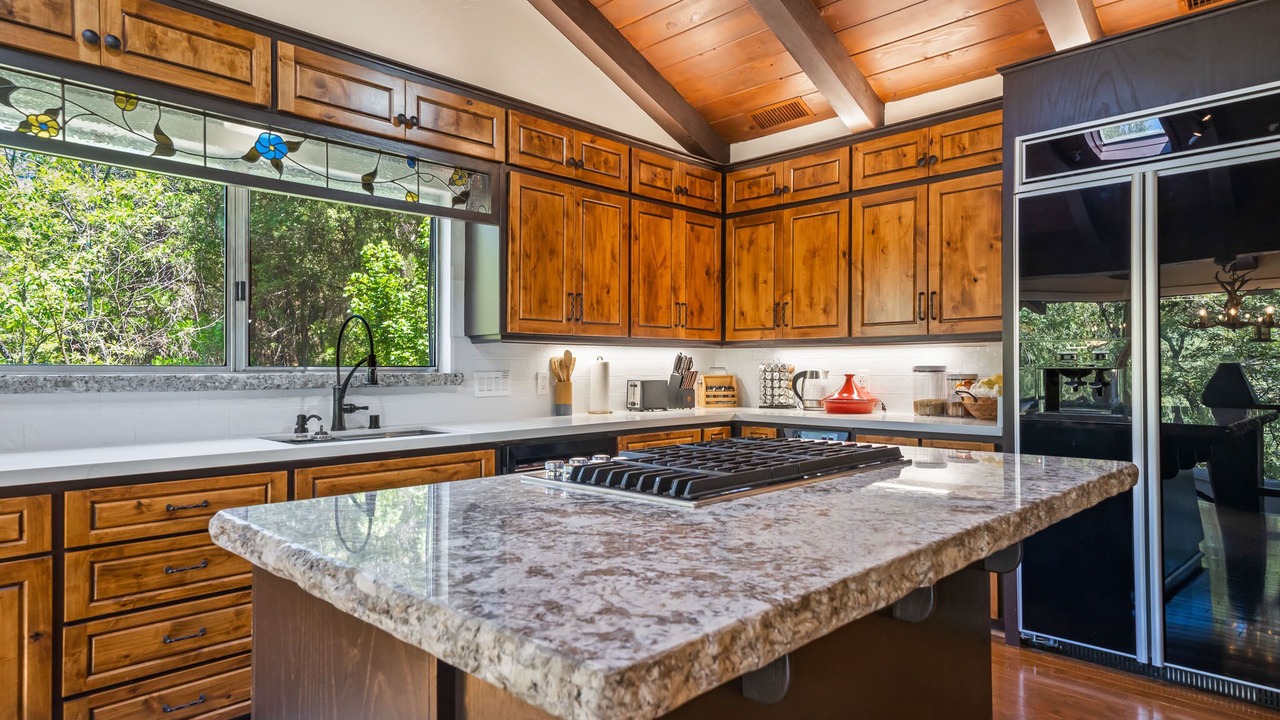Photo of Kitchen in Oakhurst
