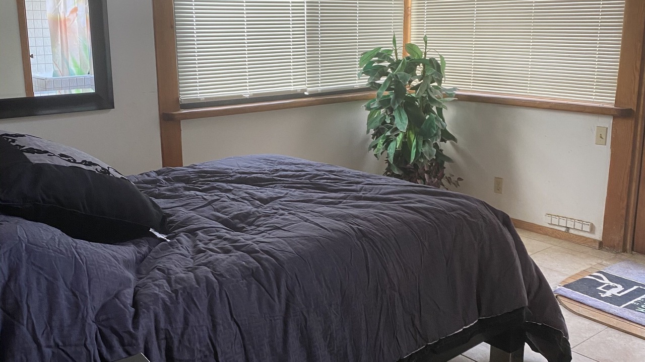 Photo of Bedroom in Malibu
