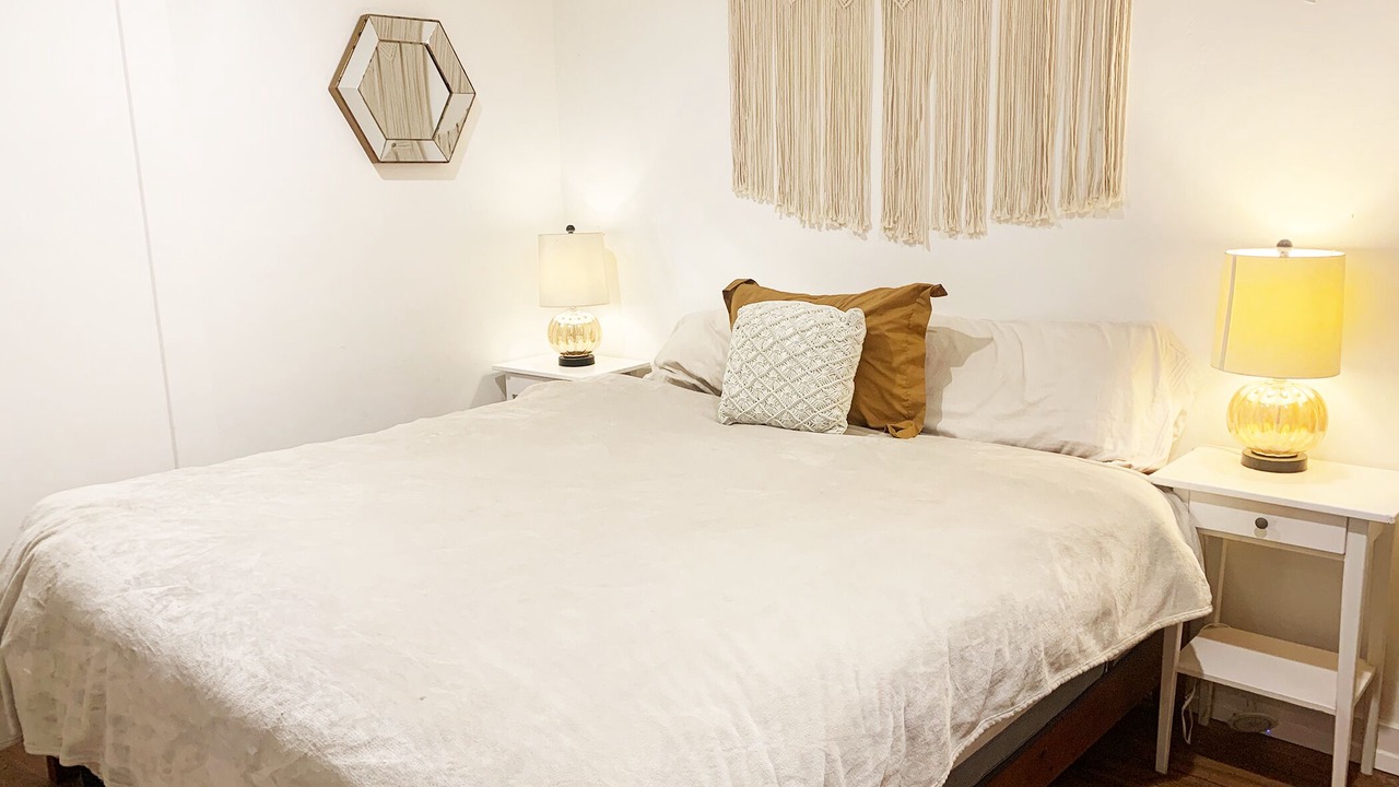 Photo of Bedroom in Logan Heights