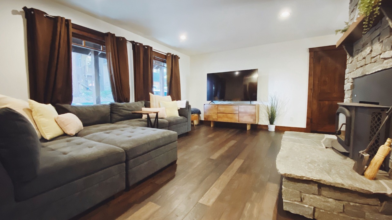 Photo of Livingroom in Al Tahoe