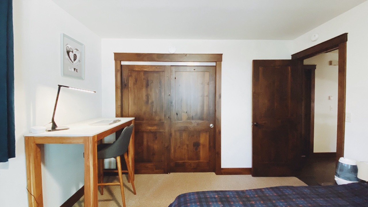 Photo of Bedroom in Al Tahoe
