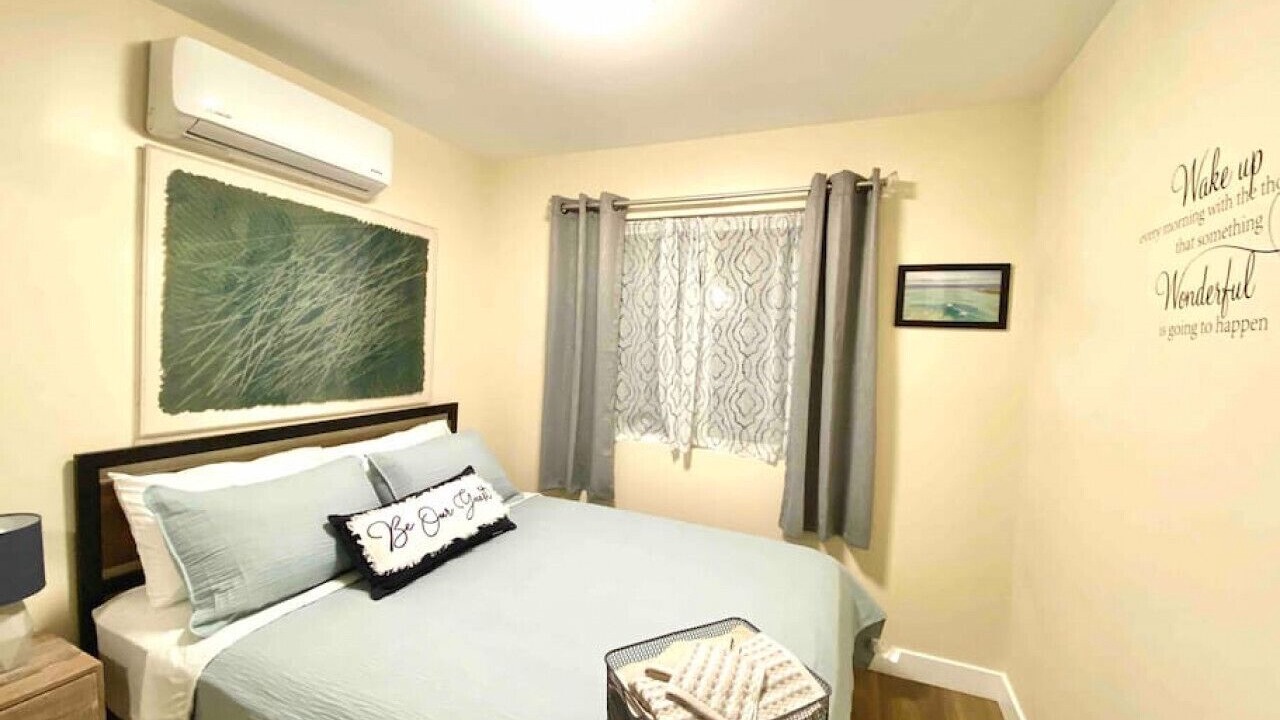 Photo of Bedroom in North Central
