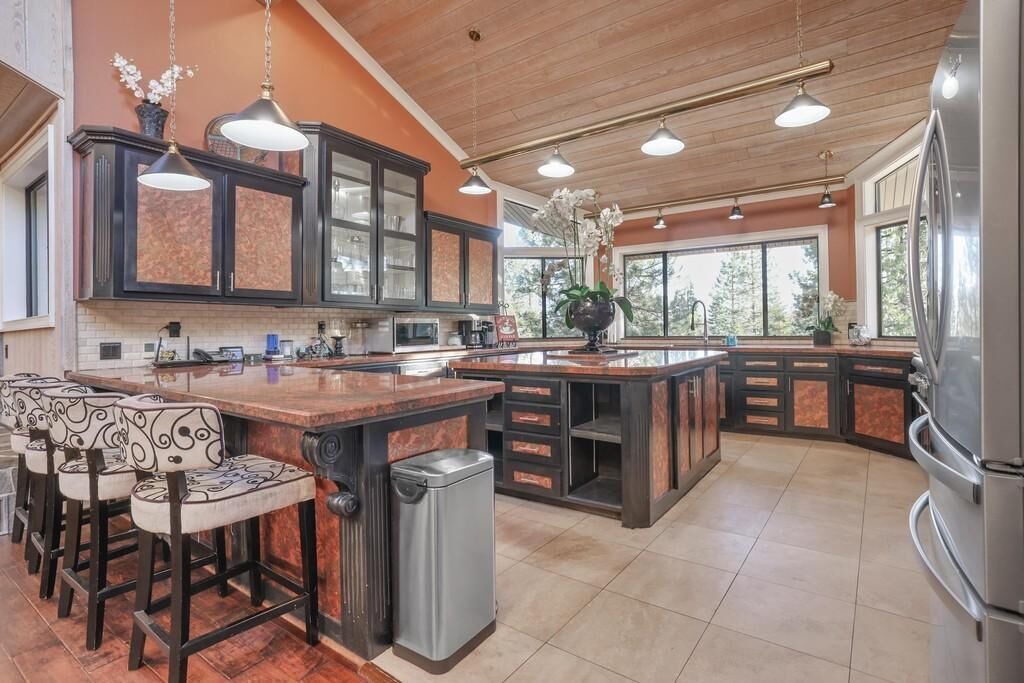 Photo of Kitchen in Shaver Lake