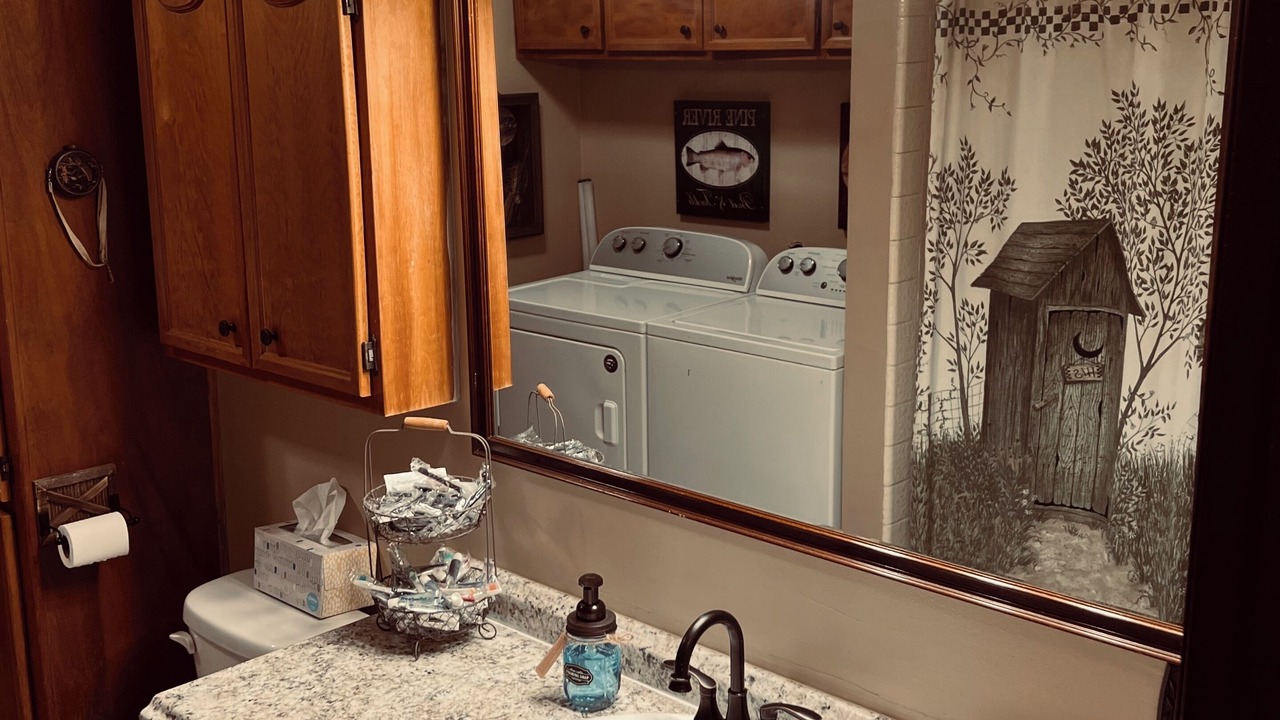 Photo of Bathroom in Hat Creek
