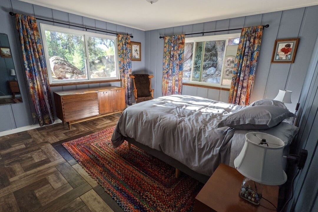 Photo of Bedroom in Oakhurst