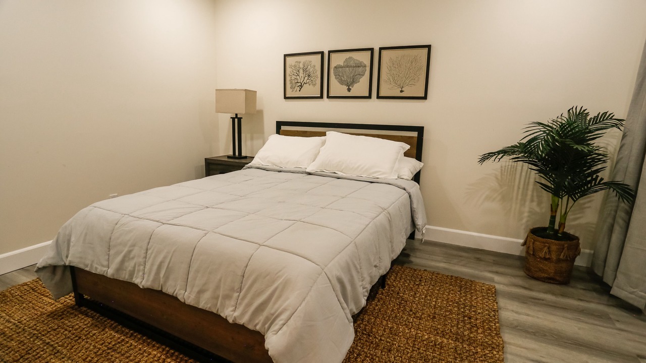 Photo of Bedroom in West Hills