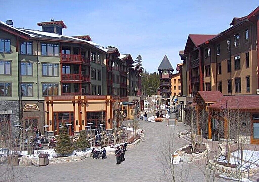 Photo of Others in Mammoth Lakes