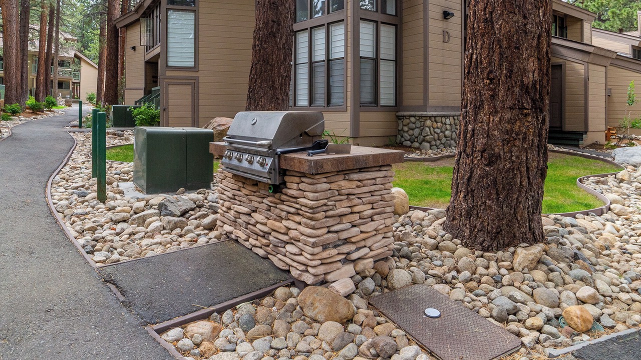 Photo of Outdoor in Mammoth Lakes