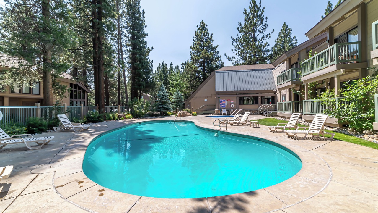 Photo of Outdoor in Mammoth Lakes