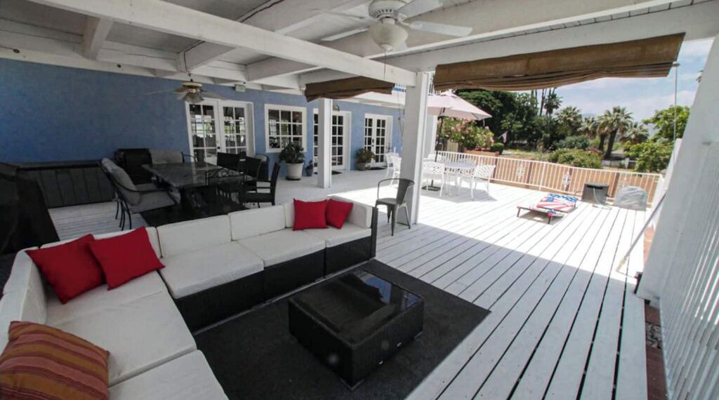 Photo of Outdoor in Lakeland Village