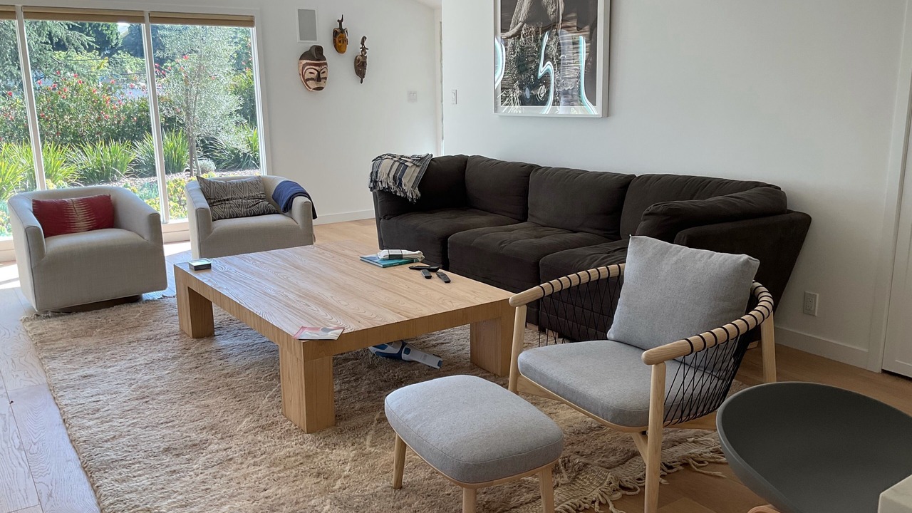 Photo of Livingroom in Alta Mesa