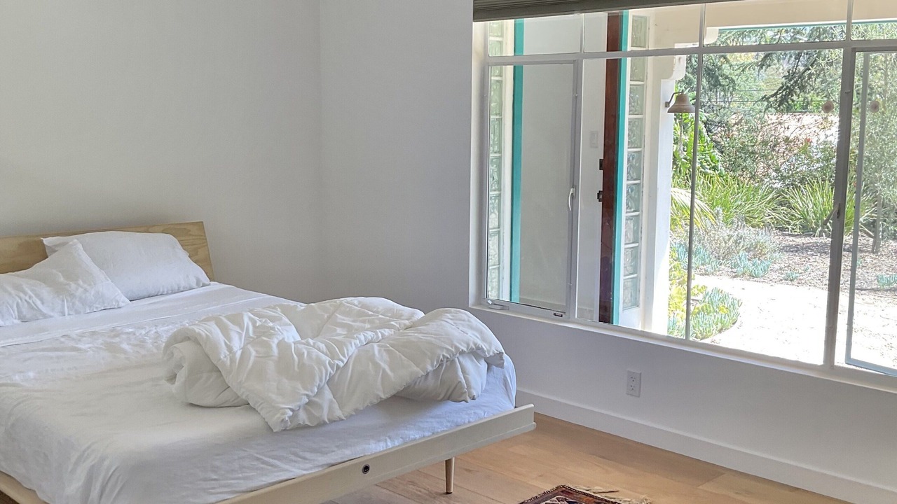 Photo of Bedroom in Alta Mesa