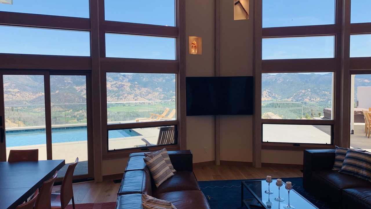 Photo of Livingroom in Calistoga