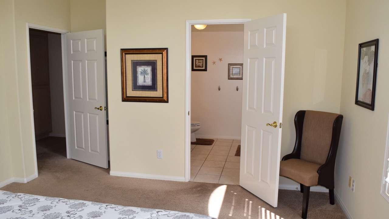 Photo of Bedroom in Downtown