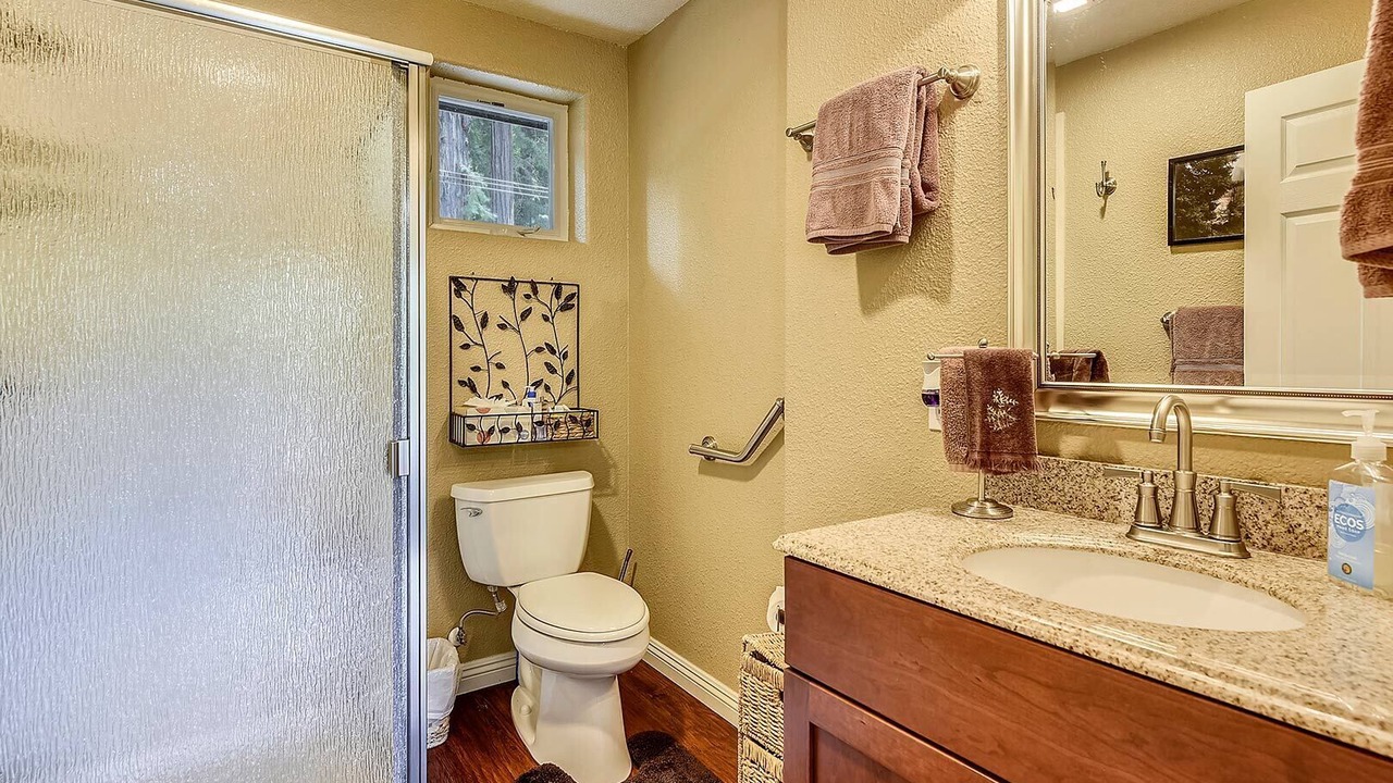 Photo of Bathroom in Northwood