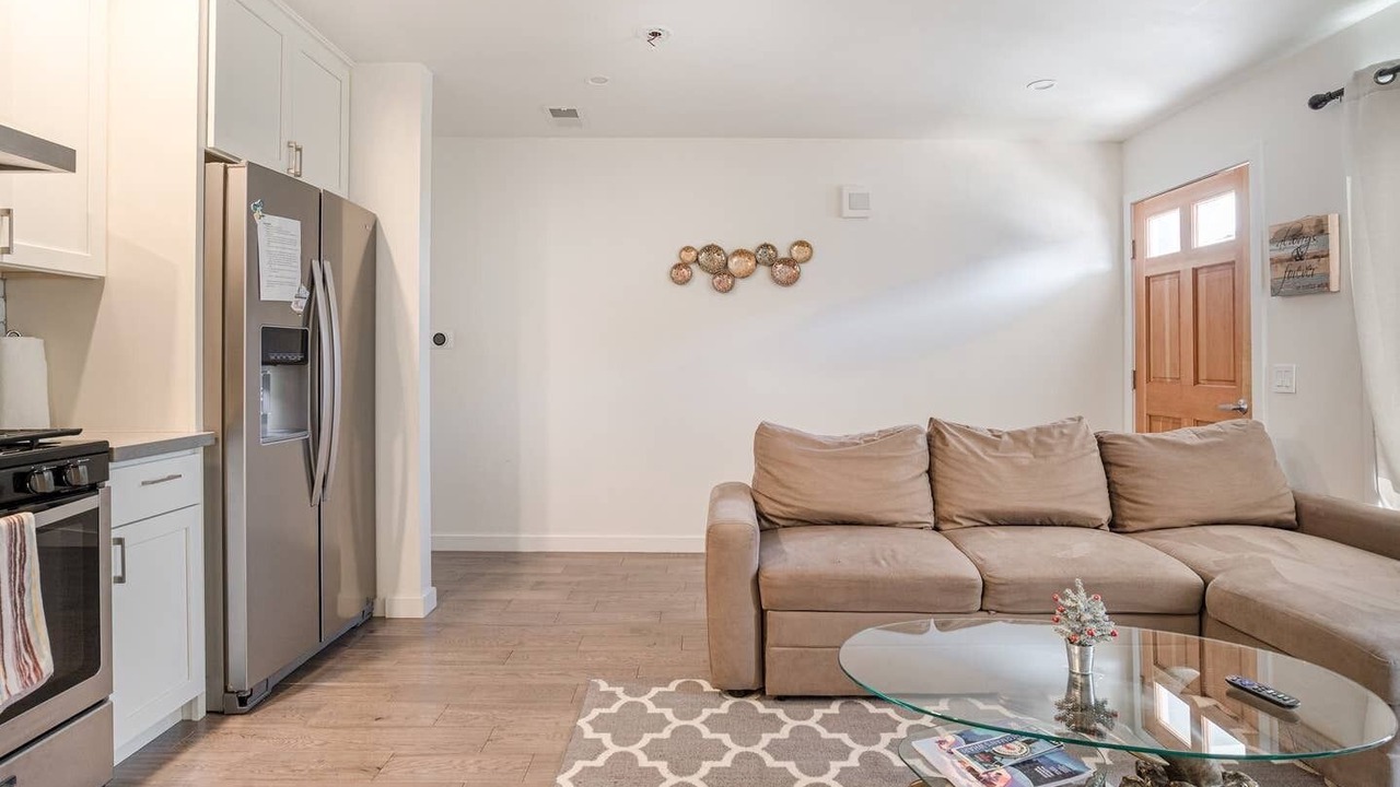 Photo of Livingroom in San Bruno