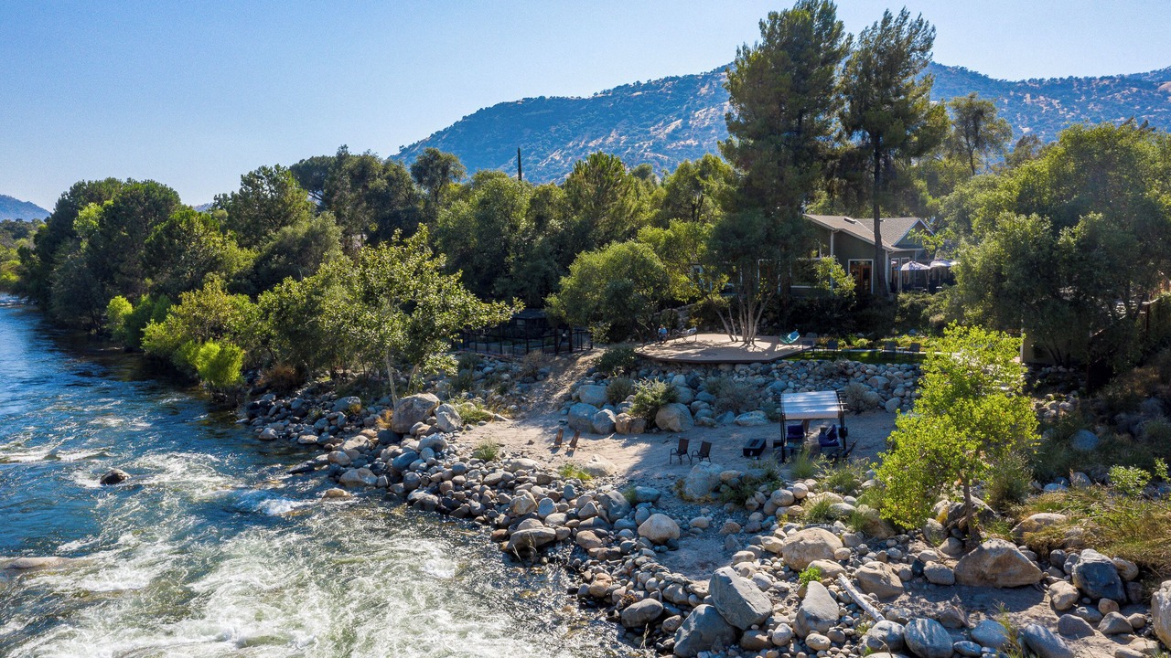 Photo of Outdoor in Three Rivers