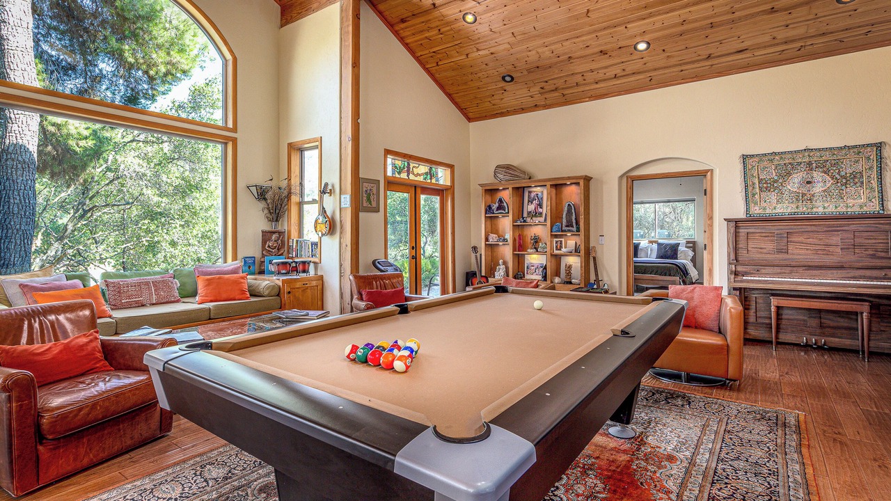 Photo of Bedroom in Three Rivers