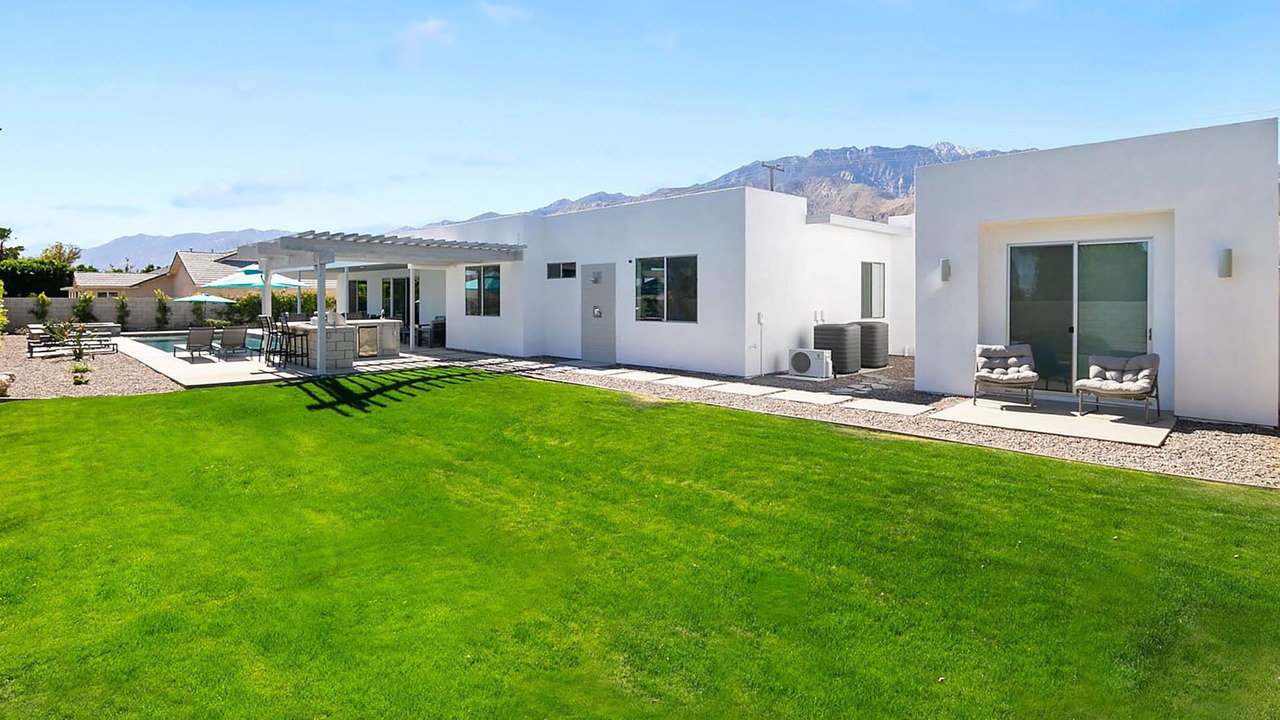 Photo of Outdoor in Desert Park Estates
