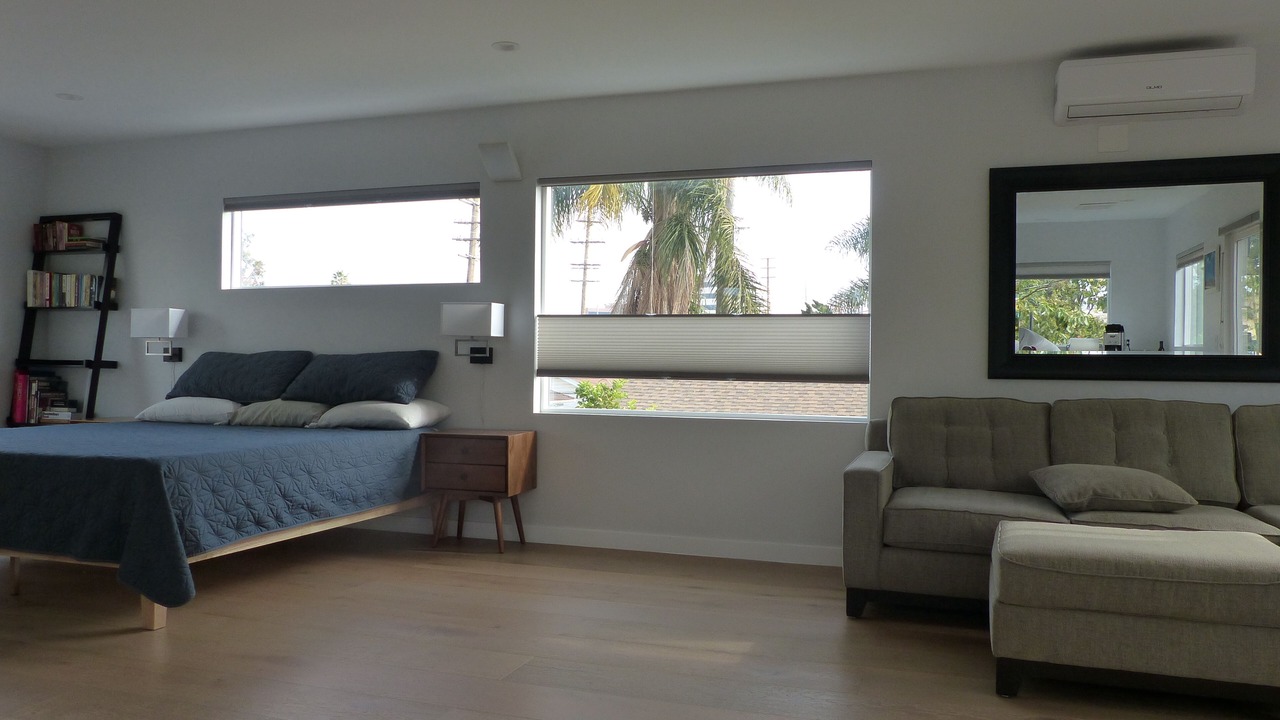 Photo of Bedroom in Sawtelle