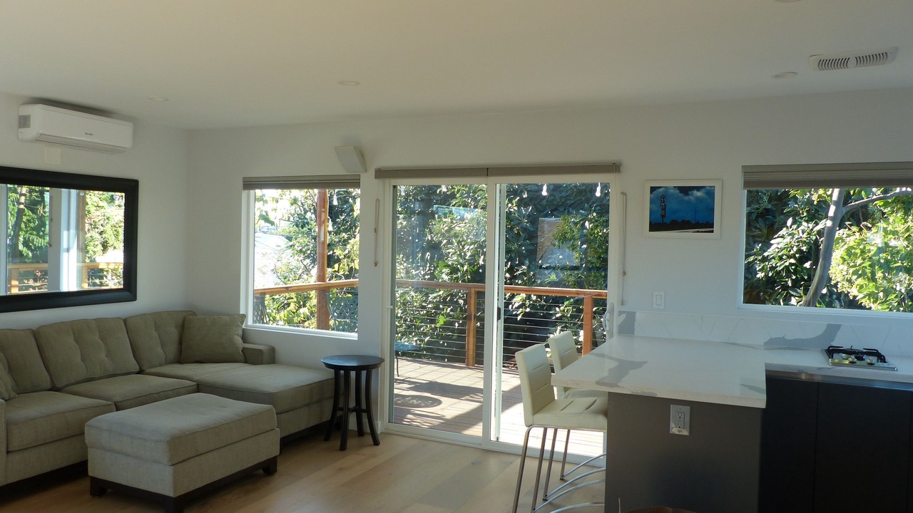 Photo of Livingroom in Sawtelle