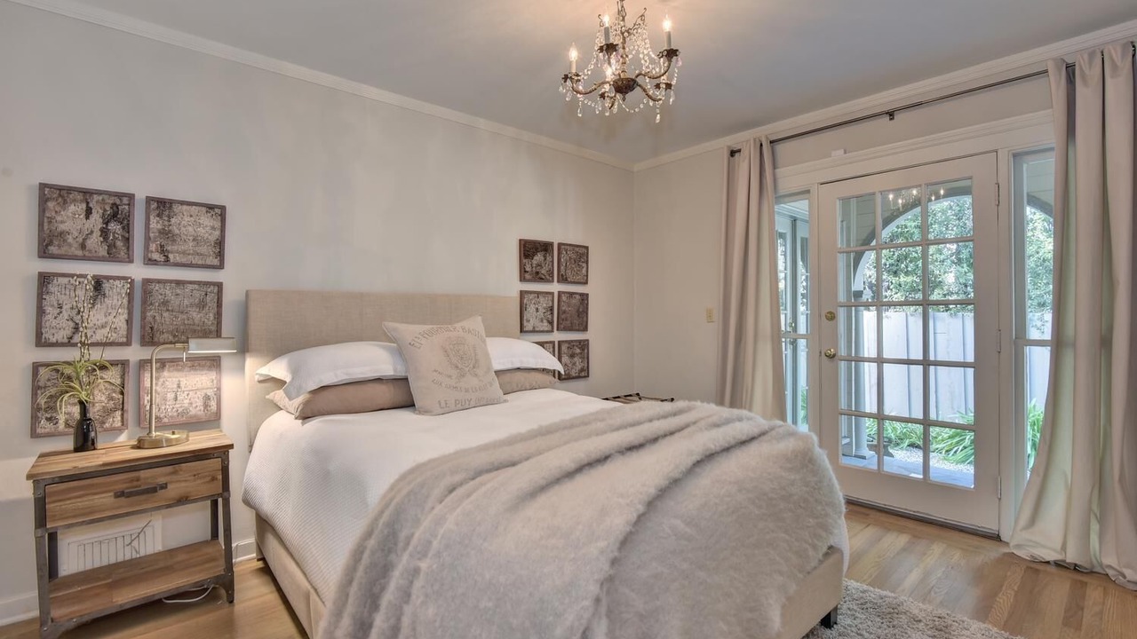 Photo of Bedroom in Old Palo Alto