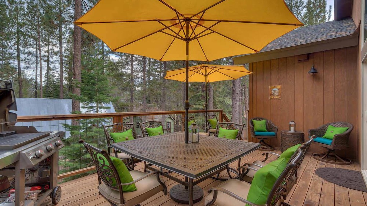 Photo of Patio Balcony in Tahoe Island