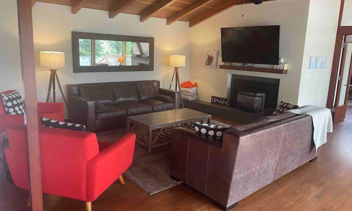 Photo of Bedroom in Cascade