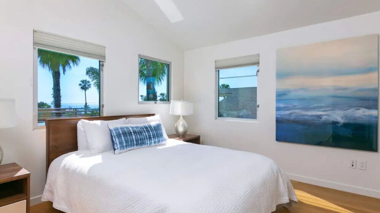 Photo of Bedroom in Sunset Cliffs