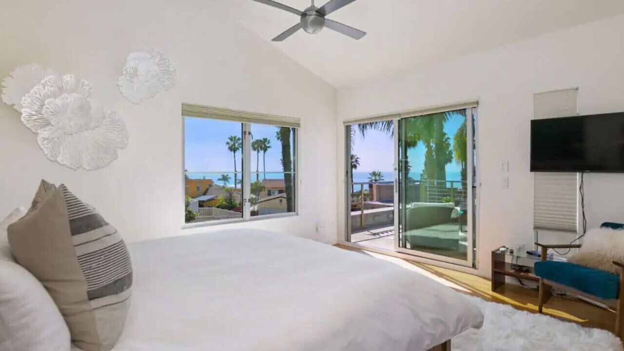 Photo of Bedroom in Sunset Cliffs