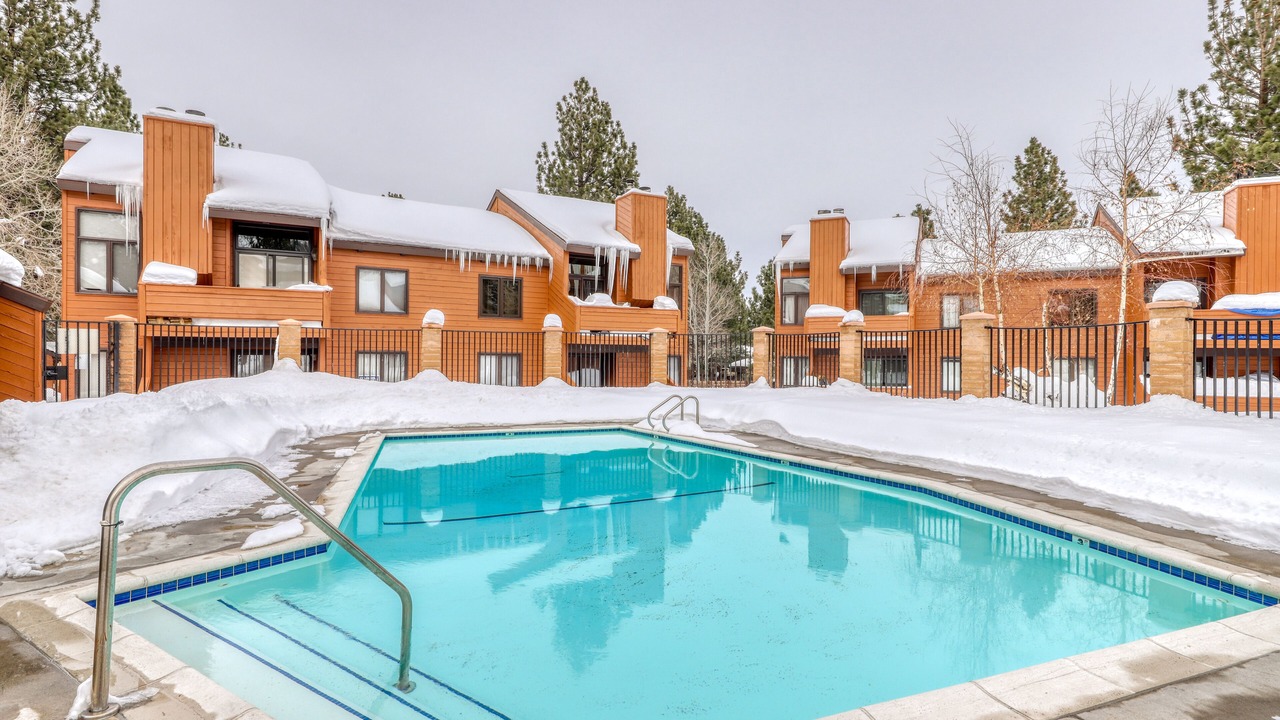 Photo of Outdoor in Mammoth Lakes