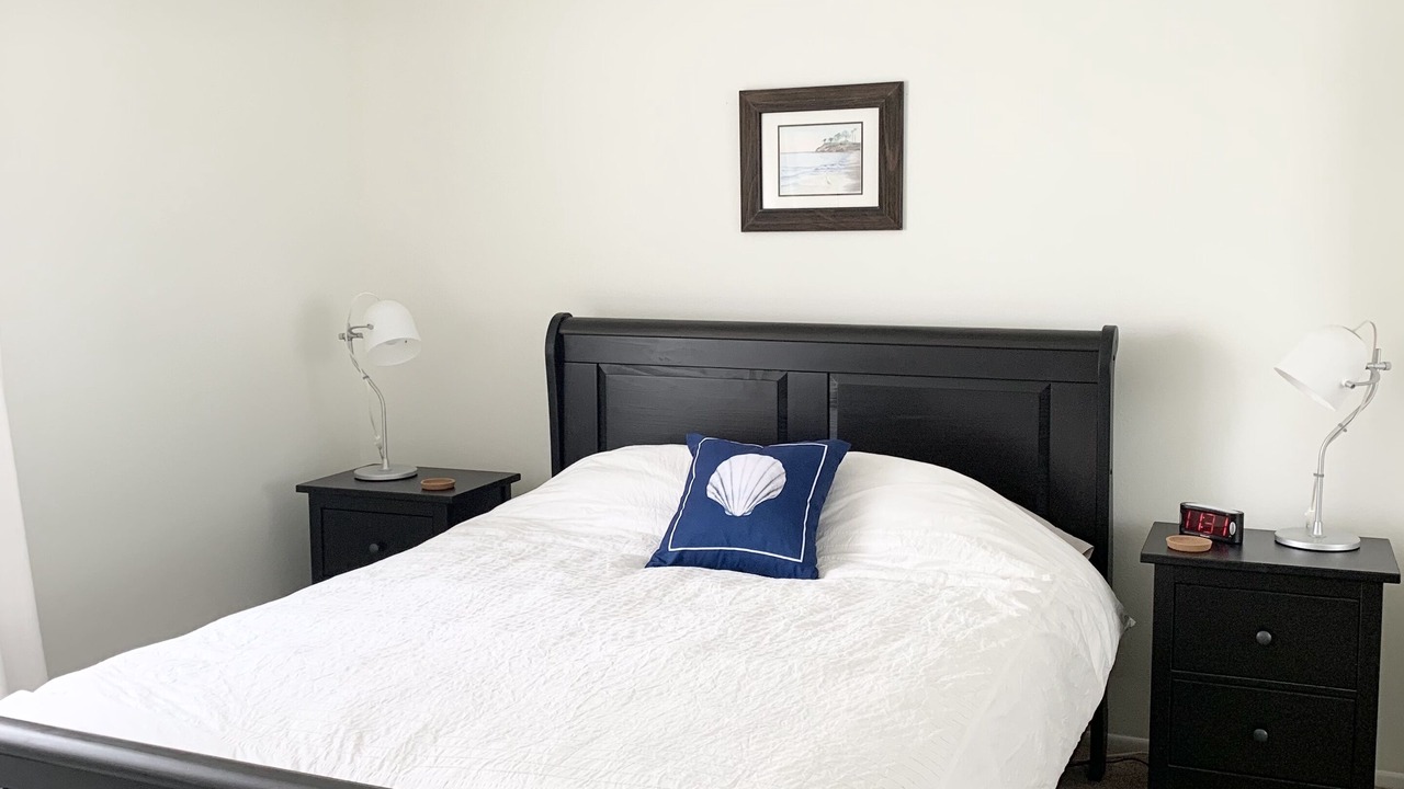 Photo of Bedroom in East Mesa