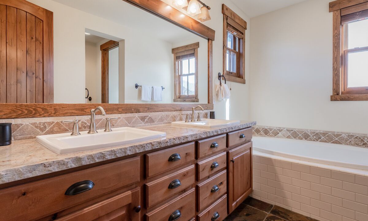 Photo of Bathroom in Mammoth Lakes