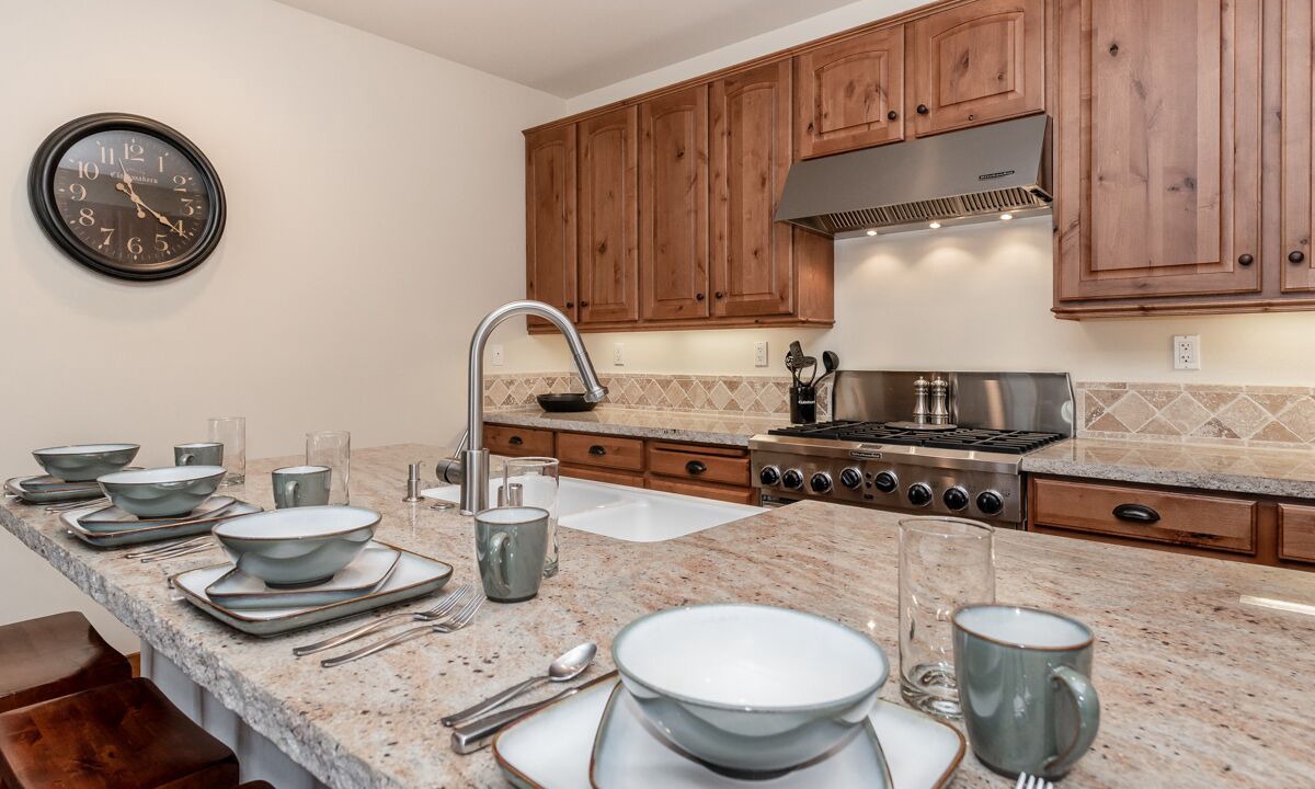 Photo of Kitchen in Mammoth Lakes
