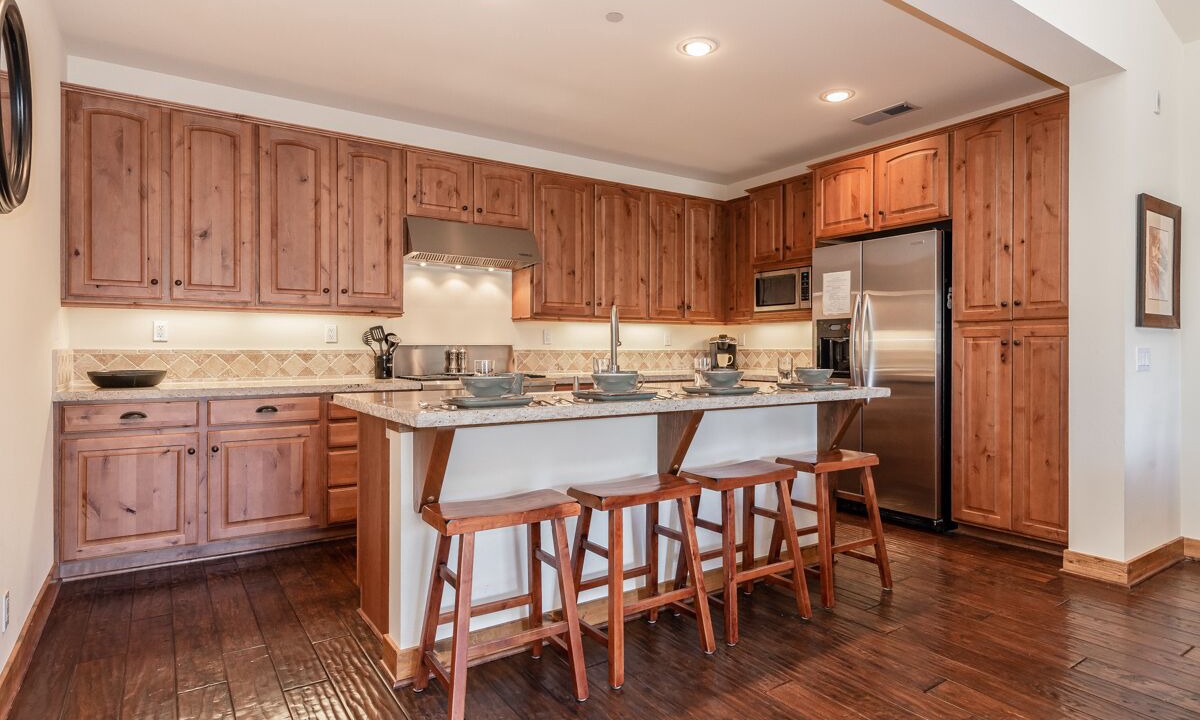 Photo of Kitchen in Mammoth Lakes
