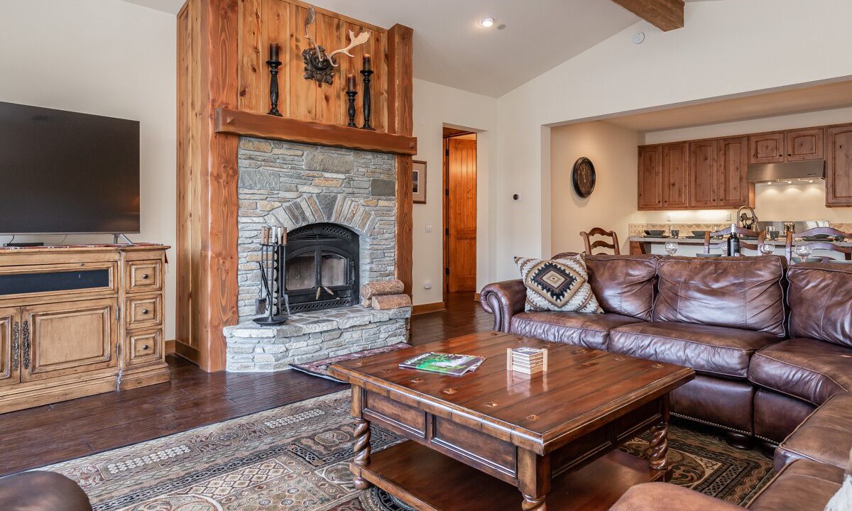 Photo of Livingroom in Mammoth Lakes