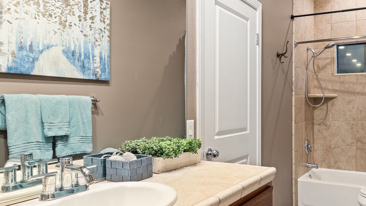 Photo of Bathroom in Desert Park Estates